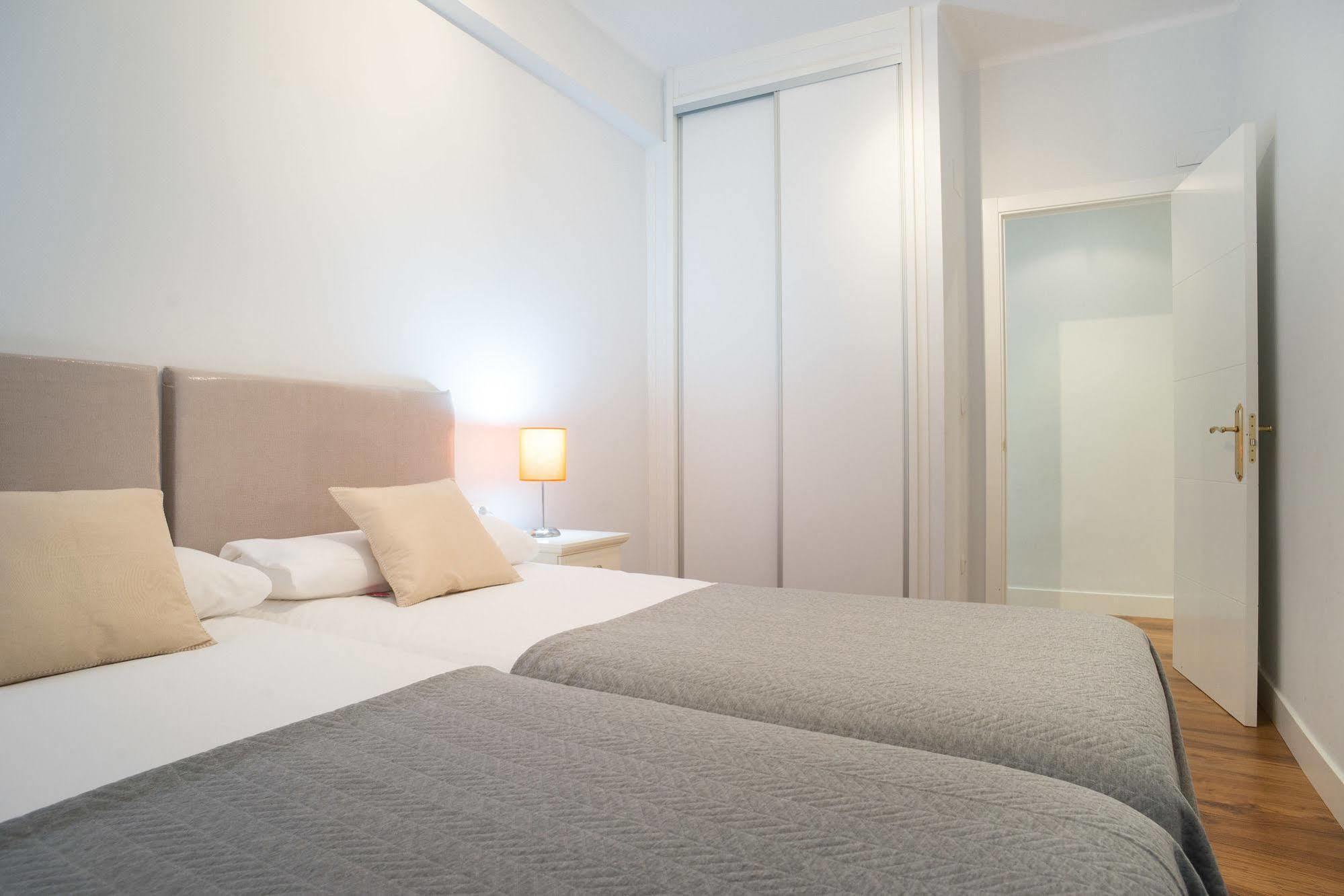 Playa Gros - Ib. Apartments San Sebastián Zewnętrze zdjęcie